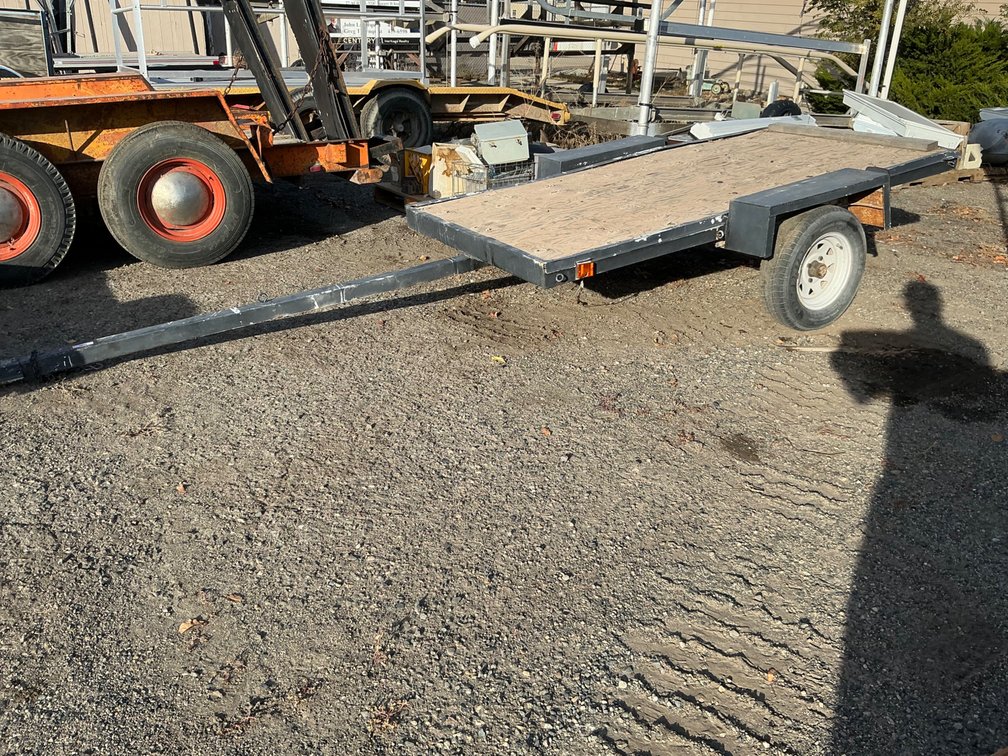 Single Axle Utility Trailer - Bumper Pull, 8'L Deck, 66"W Wheel To Wheel, Fair Rubber, 6'L Trailer Tongue, Wooden Deck, Vin: TR00128382MT (No Trailer Jack)