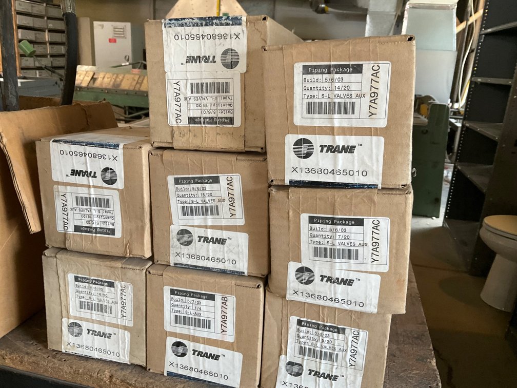 (8) Trane 1/2" Sweat Valve Actuators - Part: Y7A977AC