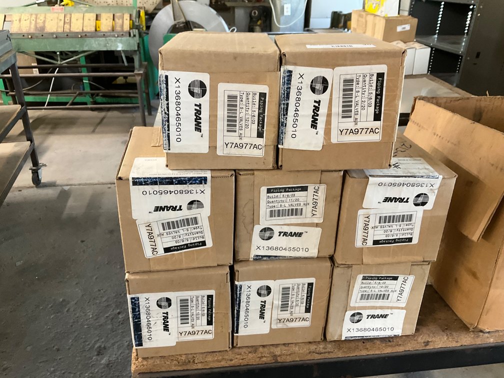 (8) Trane 1/2" Sweat Valve Actuators - Part: Y7A977AC
