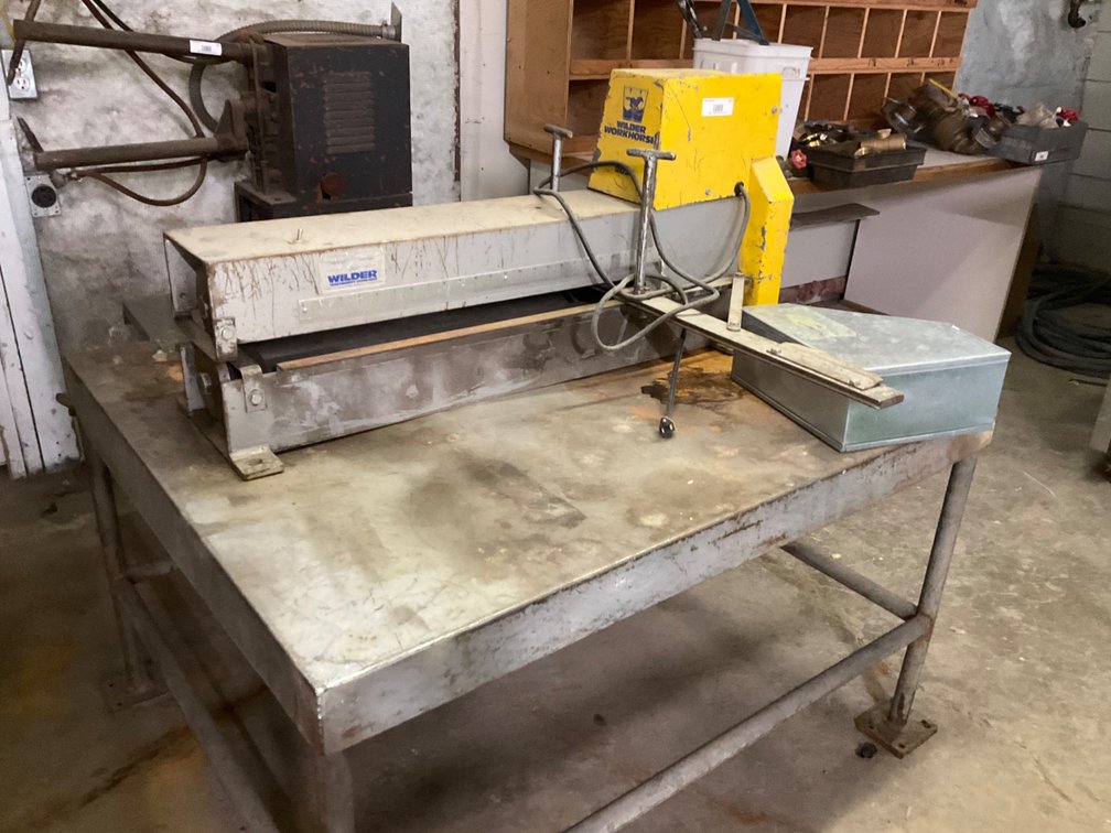 Wilder Workhorse 20G Max Sheet Metal Slitter on Metal Table - Model: 2024