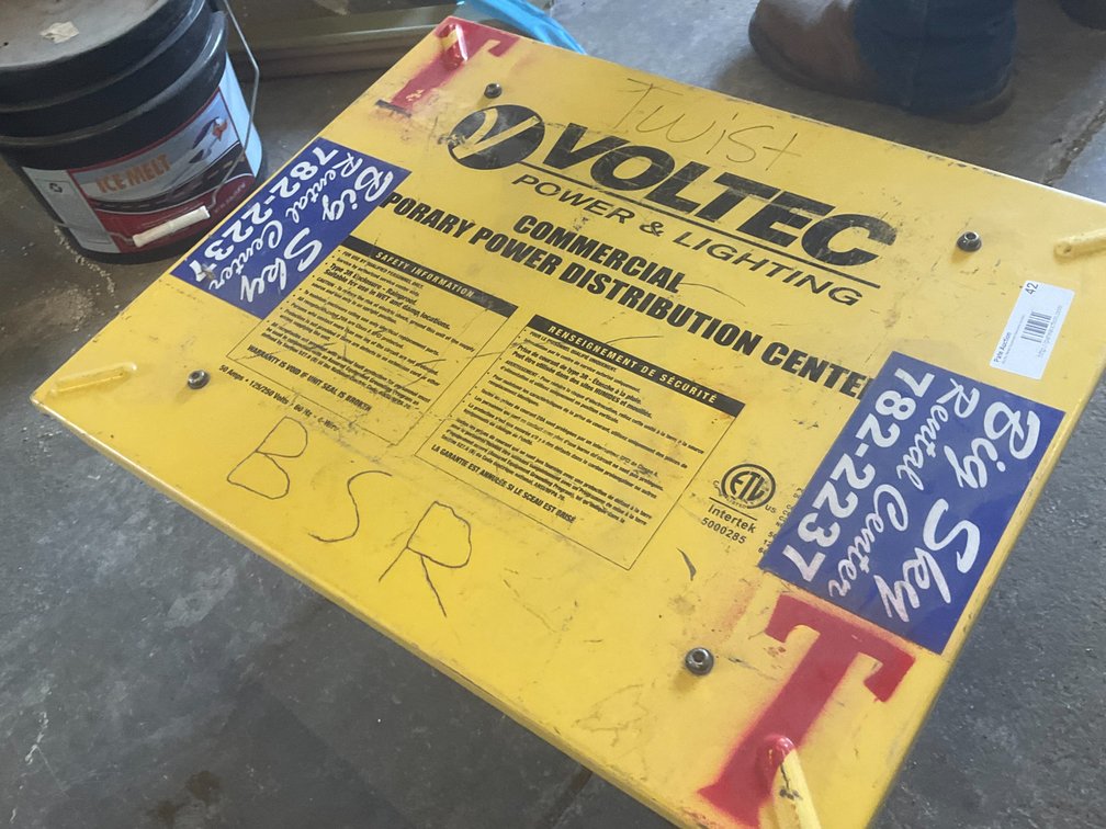 Voltec Commercial Temporary Power Distribution Center - Model: T-Box-6L