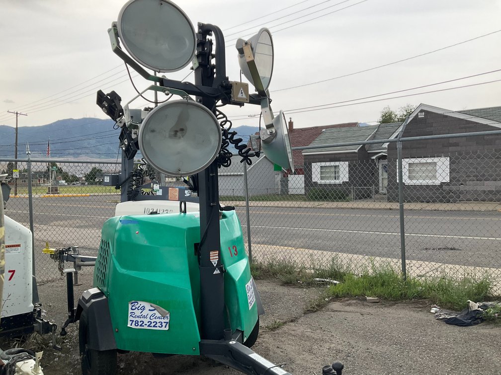 Magnum Power Products Tow Behind Light Plant - Model: MLTES, 3-Cylinder Kubota Diesel - D1005, Showing 7849 Hours, 4-Lights, Good Rubber