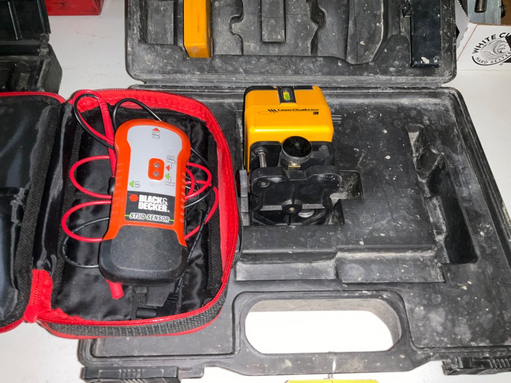 Momentum Laser Chalkline Kit (Partial) and Black & Decker Stud Sensor