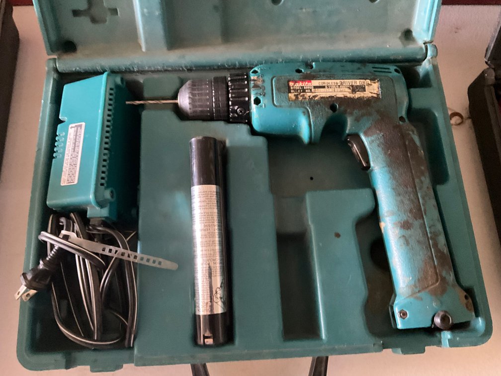 Makita Cordless Driver Drill - Model: 6095D With Charger, (2) Batteries and Case
