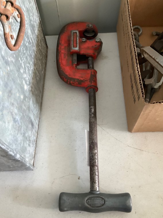 Ridgid No. 2 Heavy Duty Copper Pipe Cutter, Cuts 1/8" to 2" - Made in USA