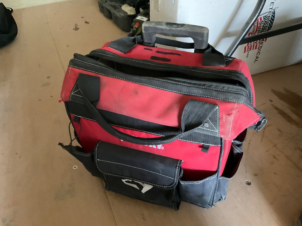 Husky Rolling Tool Bag (Hole In One Pocket)