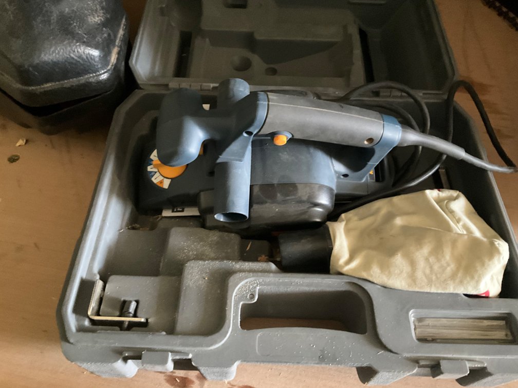 Ryobi Power Planer - Model: HPL57, 6Amp, Corded, 3-1/4"