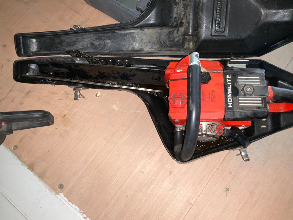Homelite Chain Saw with Case - Model: SuperEZ (Appears Seized)
