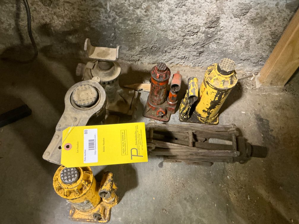 (5) Assorted Bottle Jacks and (1) Scissor Jack