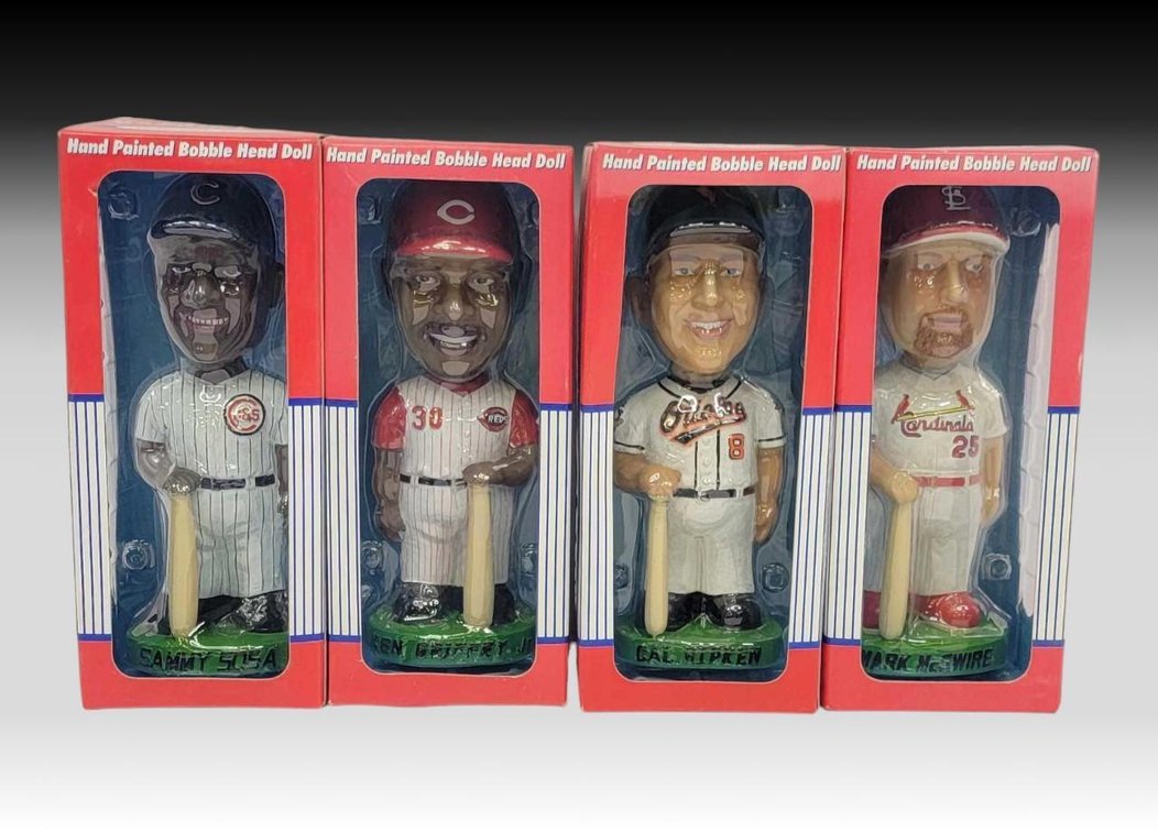 MLB Bobble Heads - Sosa, Griffey, Ripken, McGwire
