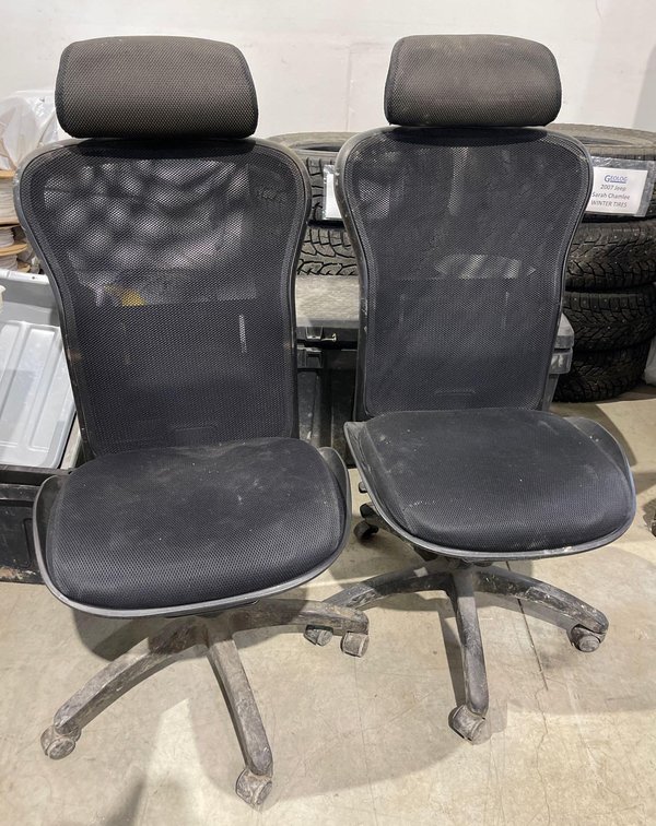 2x Standard Systems Mesh Back Office Chairs
