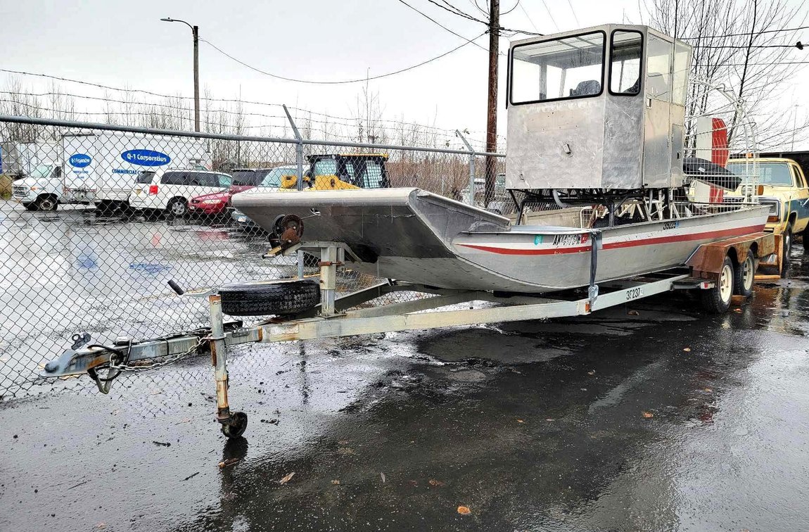 1991 - 18' Alumitech Airboat w/Aluminum Trailer