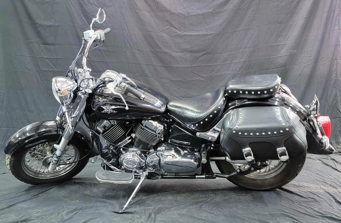 2010 Yamaha V-Star 650 Motorcycle