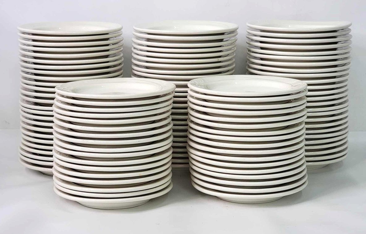 109x Oneida Espree 6.25" Plates