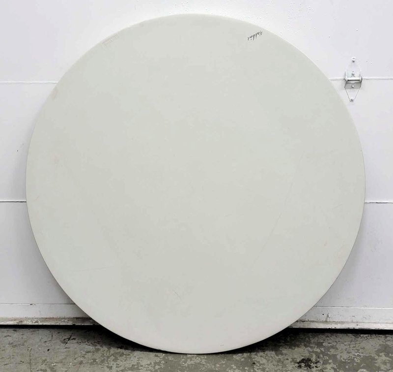 5-ft Lifetime Round Plastic Folding Table