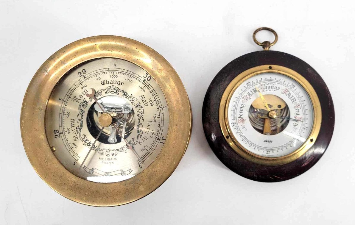 2x Barometers 