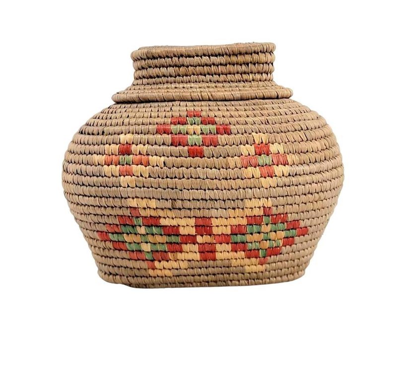 Yup'ik Oblong Basket w/Lid - Hooper Bay