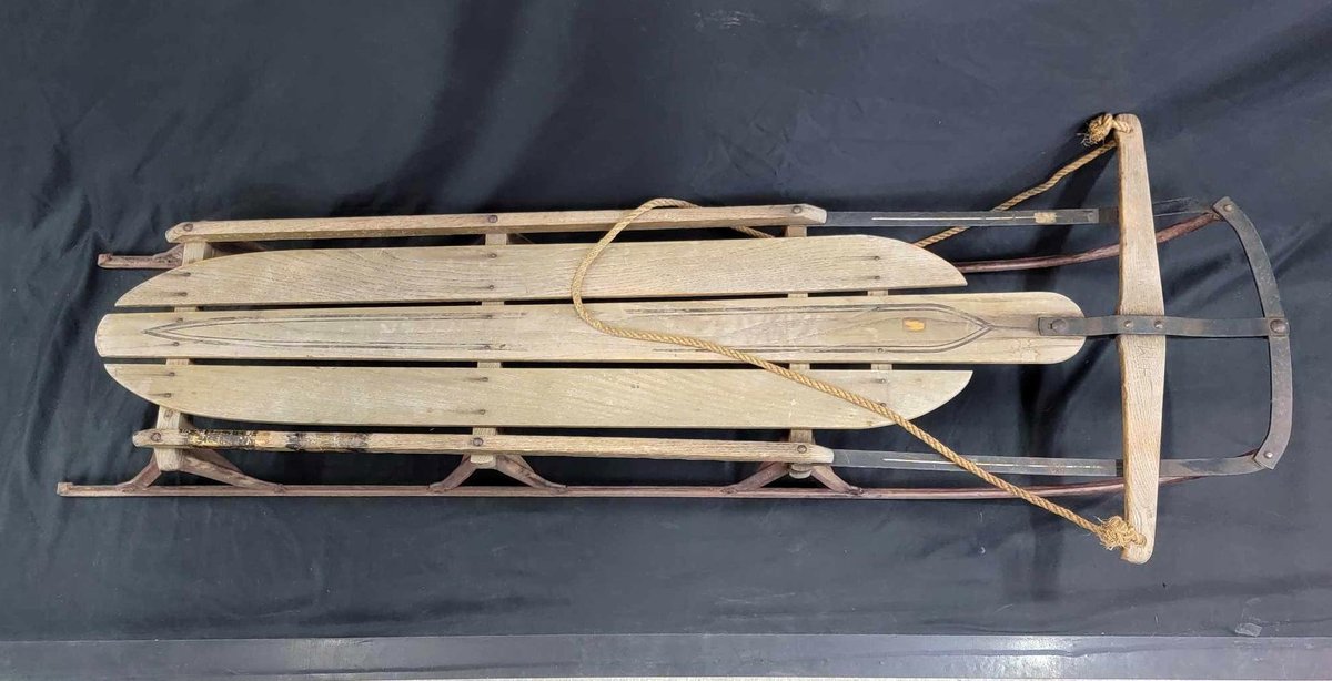 1940's Yankee Clipper Runner Sled
