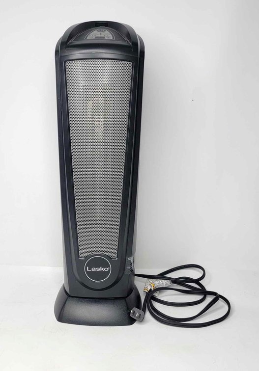 Lasko Space Heater w/ Remote