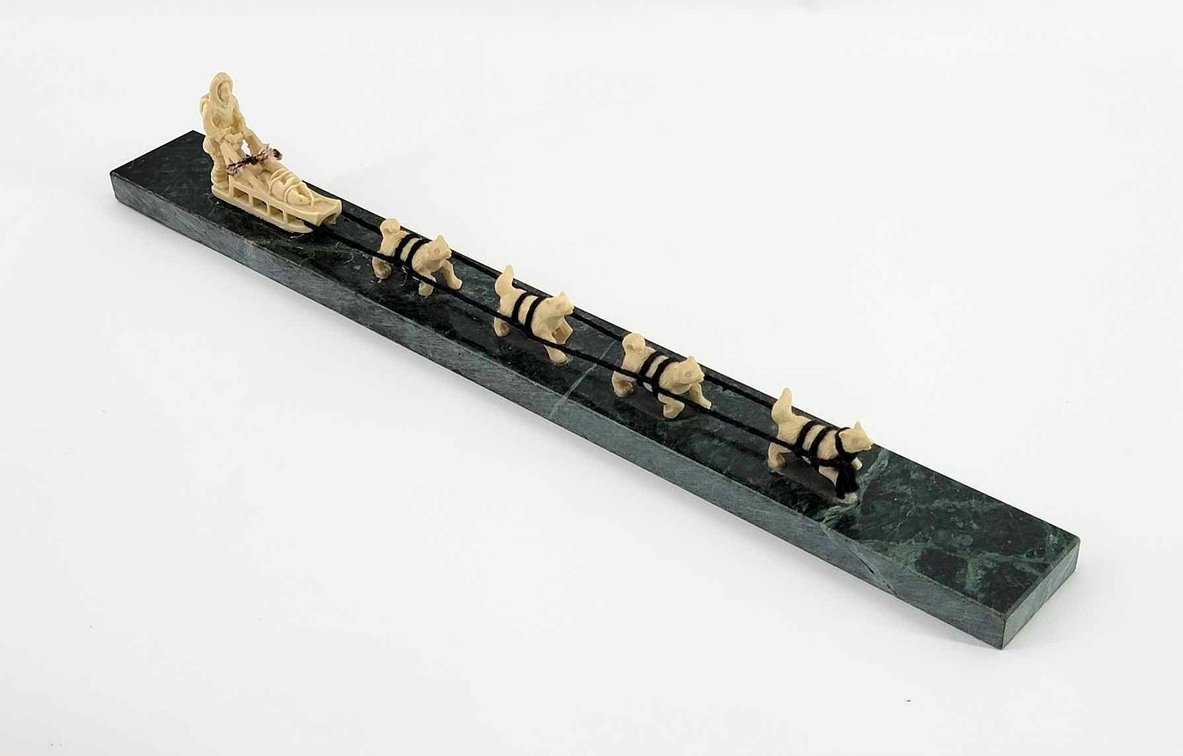 Mushing Team Diorama On Jade