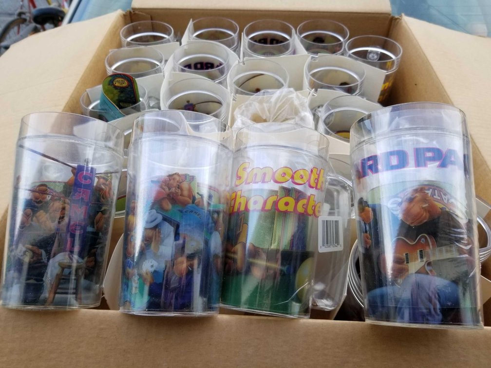 Vintage "Smokin' Joe" camel cigarette collectible mugs