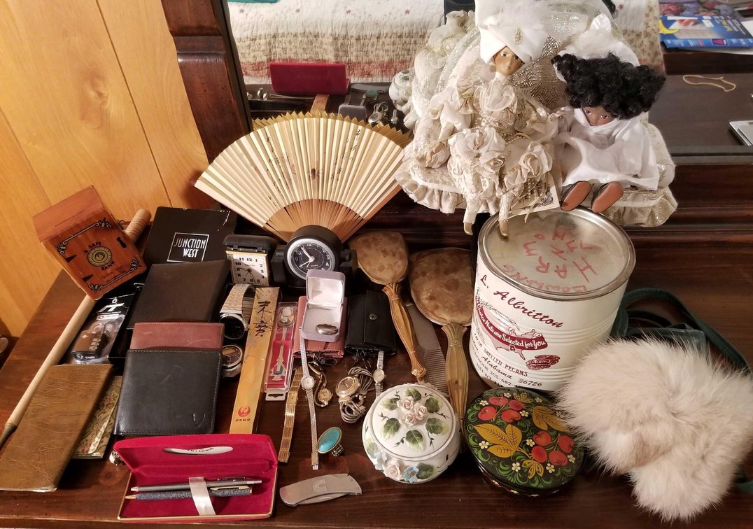 Huge lot of miscellaneous goods 