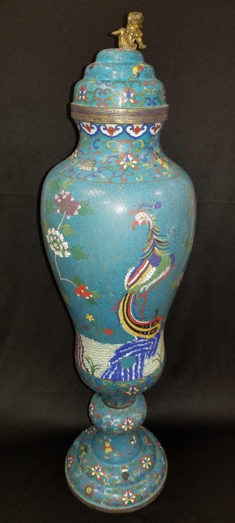 Fine large Chinese cloisonné vase 