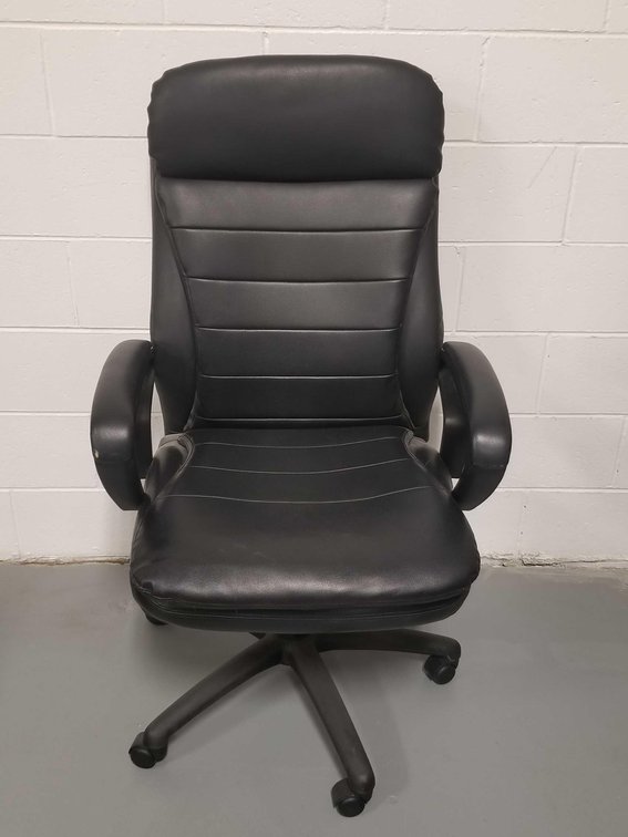 Quality modern office chair 