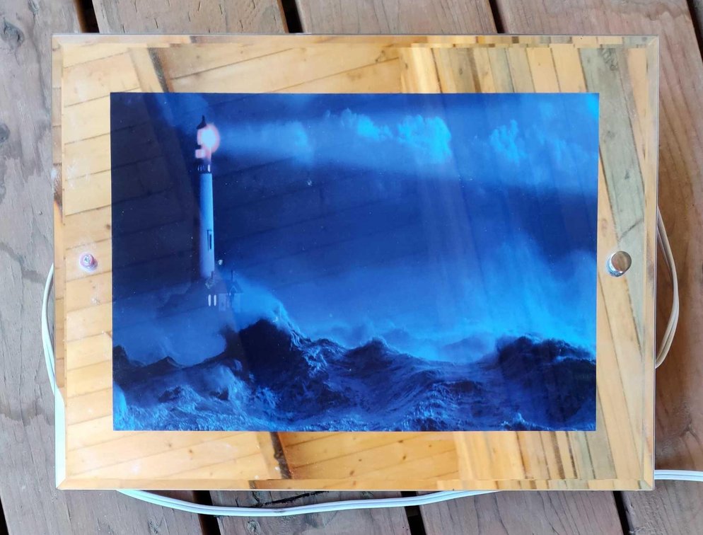  Light up shadowbox style art piece 