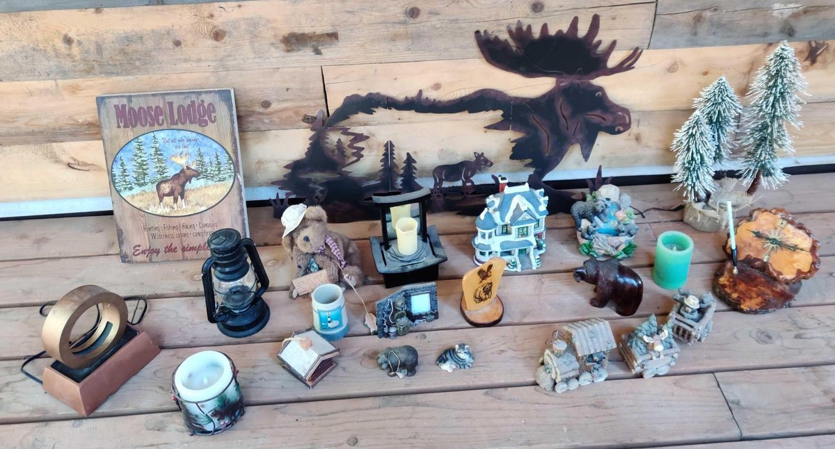 Assorted home decor