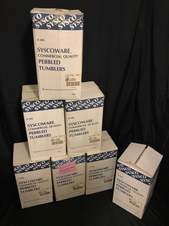 16oz Sysco plastic cups
