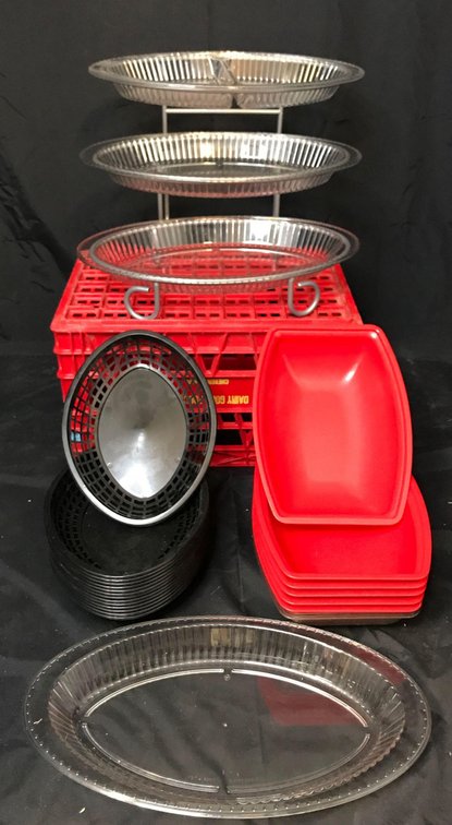 Plastic serving pieces