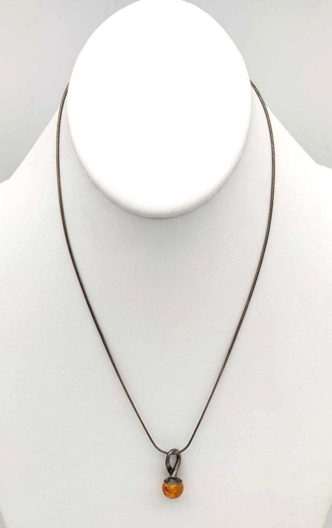 Sterling Silver & Amber Pendant Necklace 
