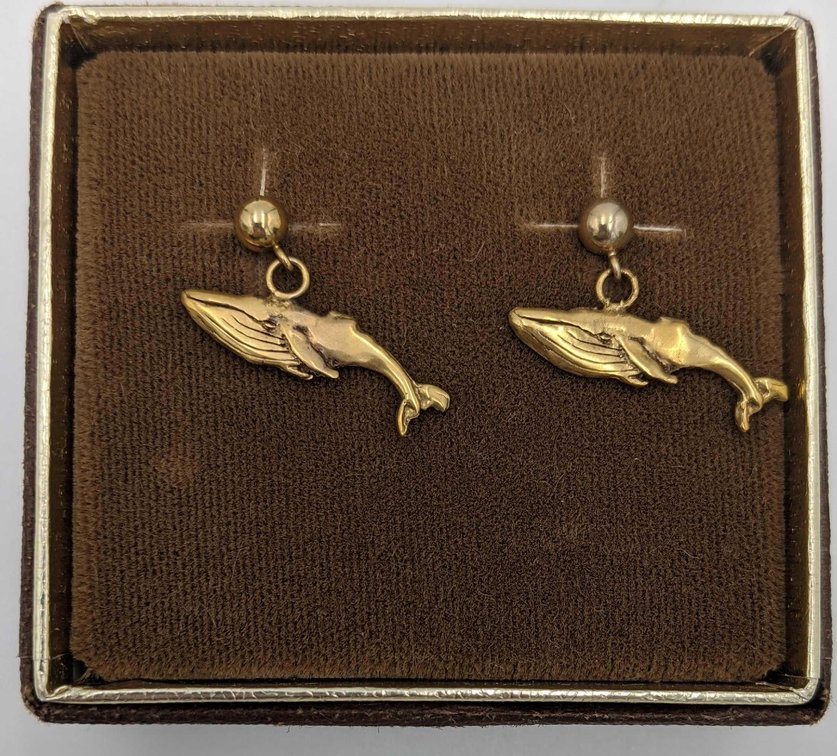 10K Humpback Whale Earrings