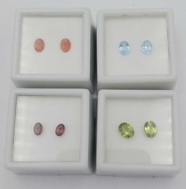 4 Matching Pairs of Gemstones 