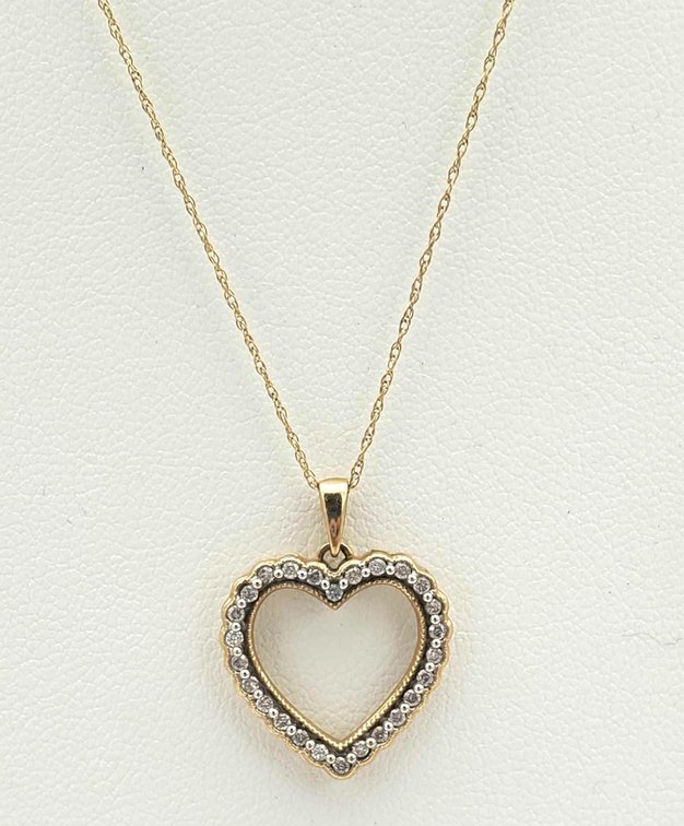 10k Gold & Diamond Heart Pendant on 10k Chain