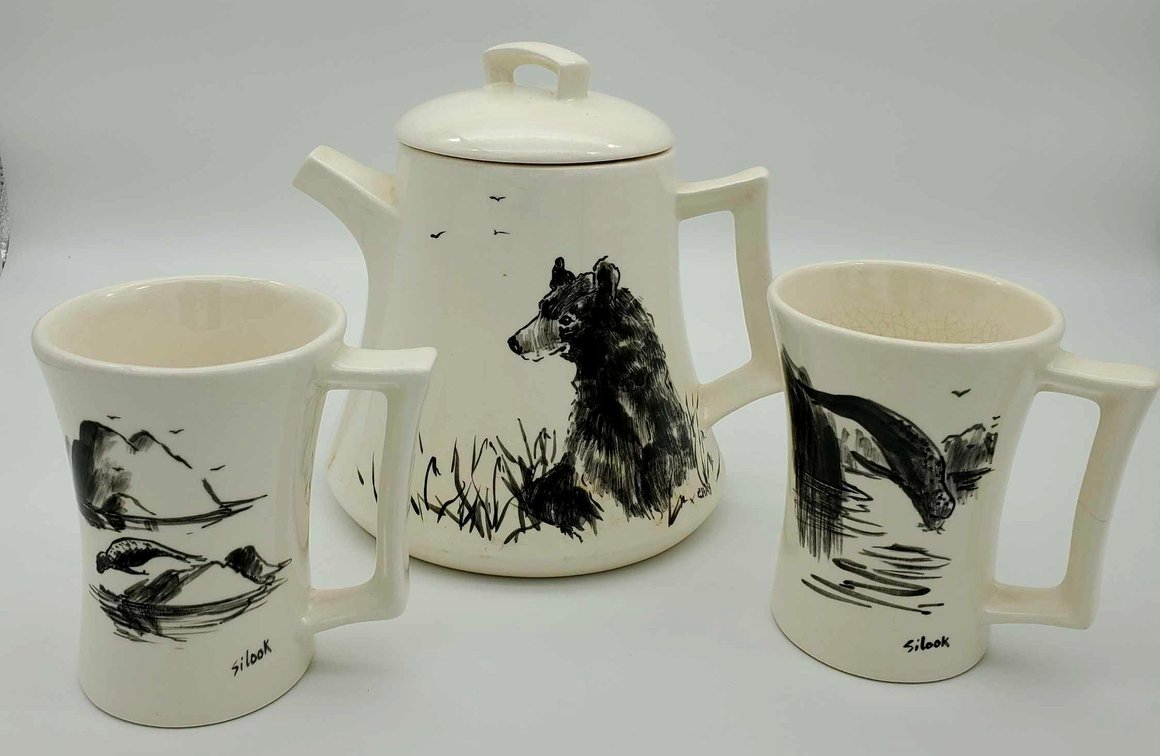 Bering Sea Originals Alaskan Teapot & Mugs 