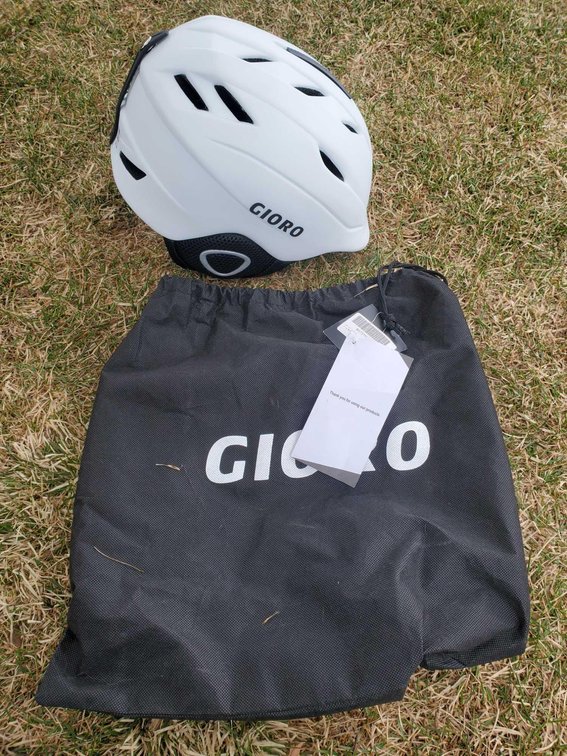 Gioro Medium Youth Snow Helmet 
