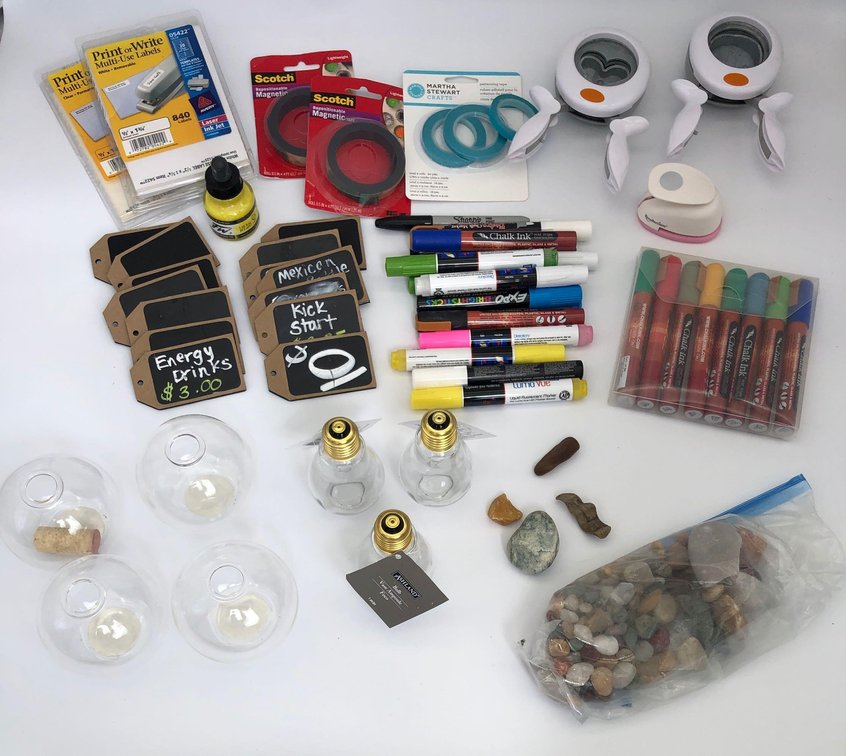 Chalk Markers & Crafting Supplies