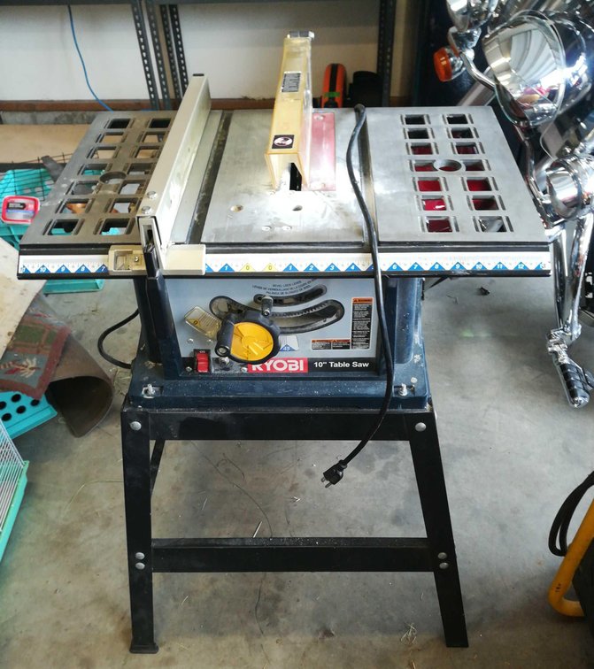 Ryobi 10" Table Saw