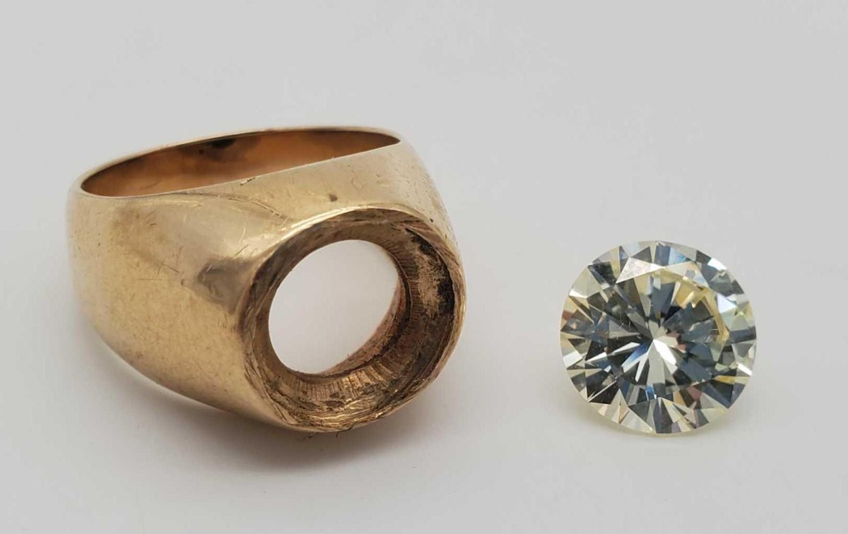 4.22 Ct Yellow Diamond w/14k Gold Setting