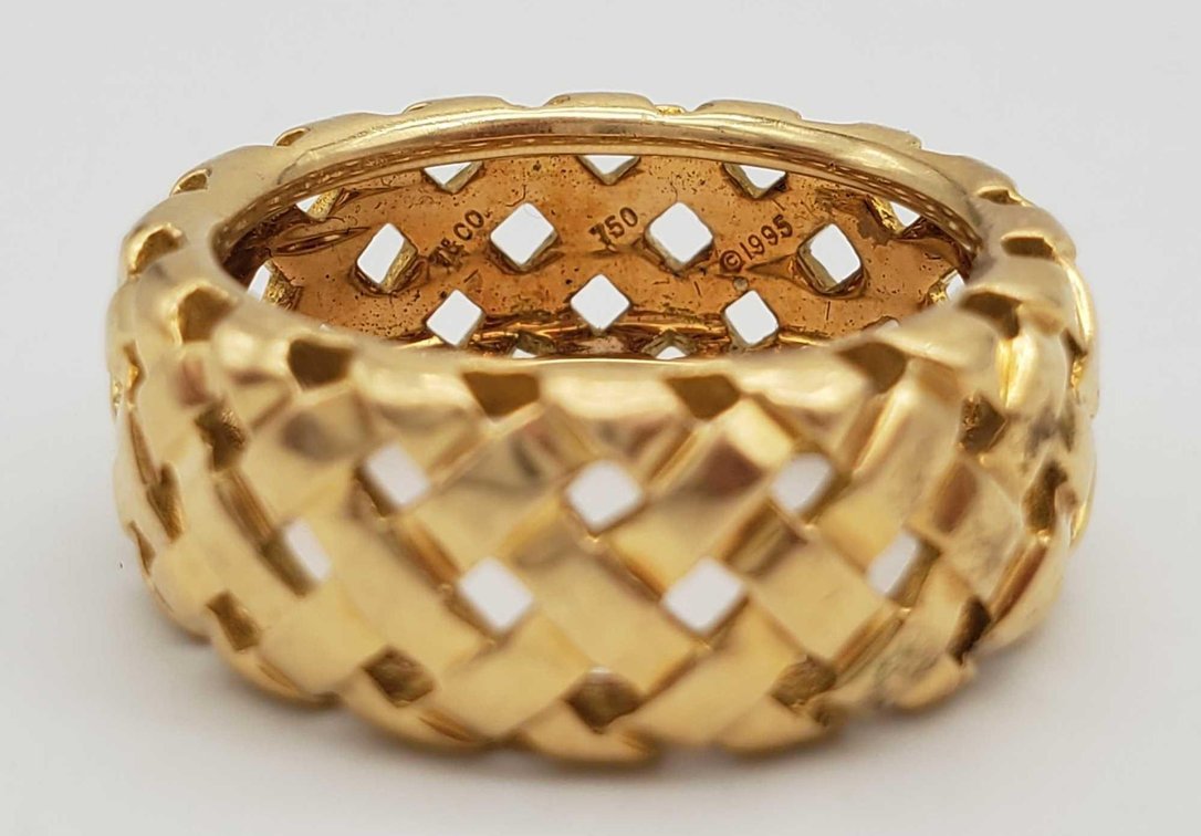 Tiffany & Co. Vannerie Basket Weave 18K Gold Ring