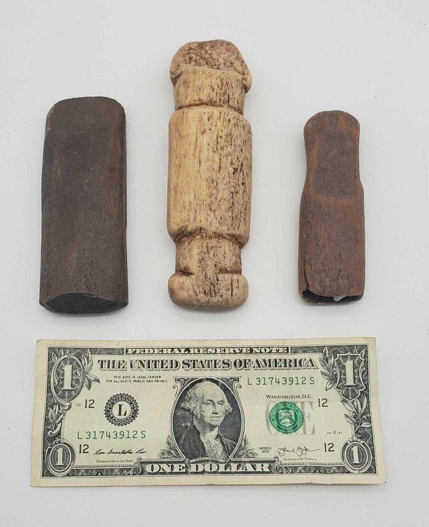 3x Eskimo Artifacts 