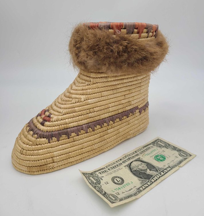 Eskimo Grass Boot Basket 