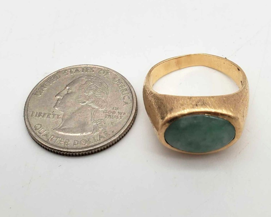 14K Gold & Jadeite Ring