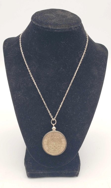 1000 Yen Medallion 