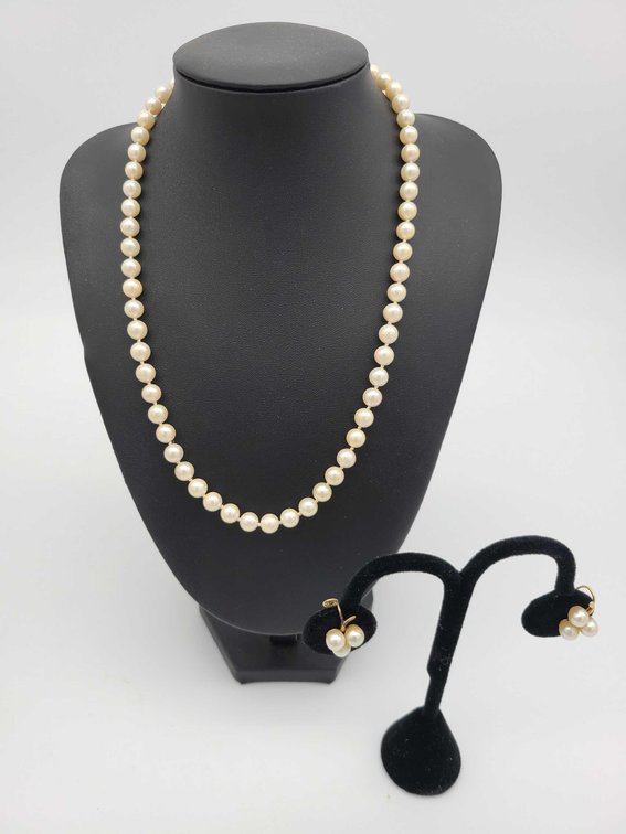 Pearl & 14k Gold Necklace & Earrings