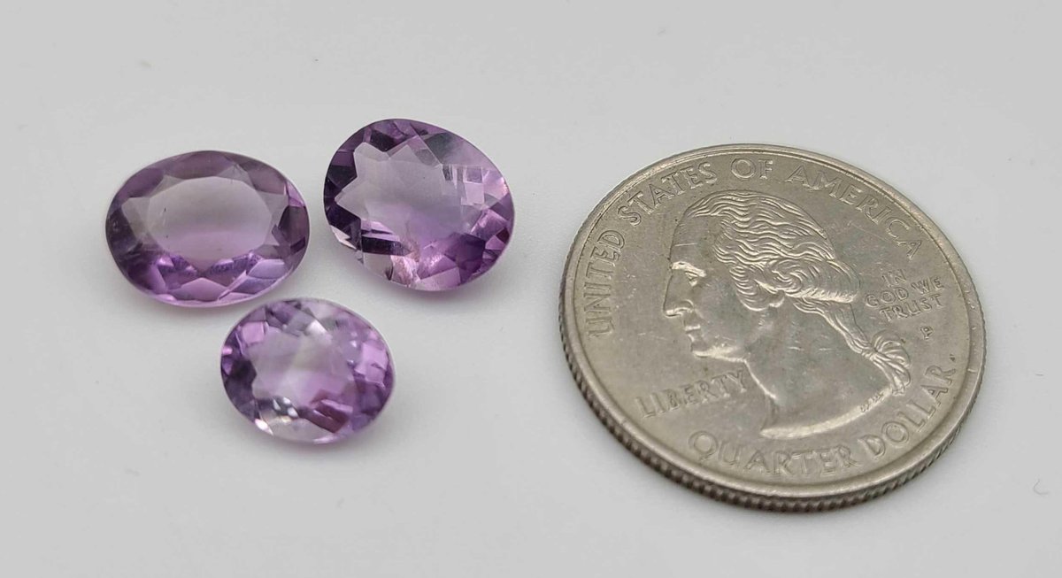7.9 cts. Of Purple Gemstones 