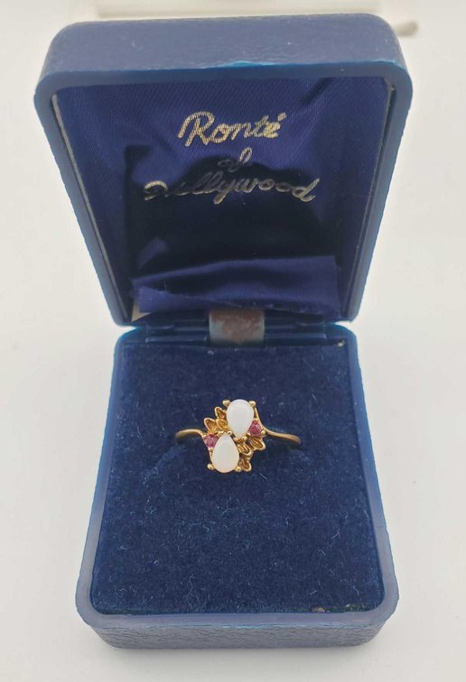 Opal & Garnet Ring 