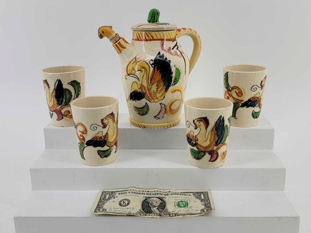 4x Country Chic Cups & Ceramic Rooster Pitcher
